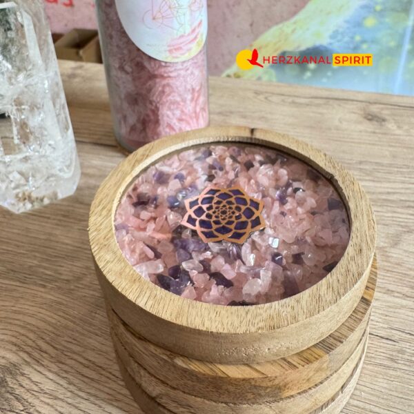 Mangoholz-Untersetzer mit Kupfer-Lotus und Halbedelsteinen – Bild 5